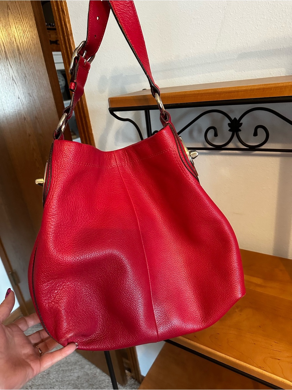 Coach Penelope Hobo Bag | Red Pebbled Leather F16535 - Picture 2 of 9